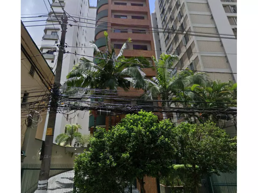 Apartamento à venda em leilão