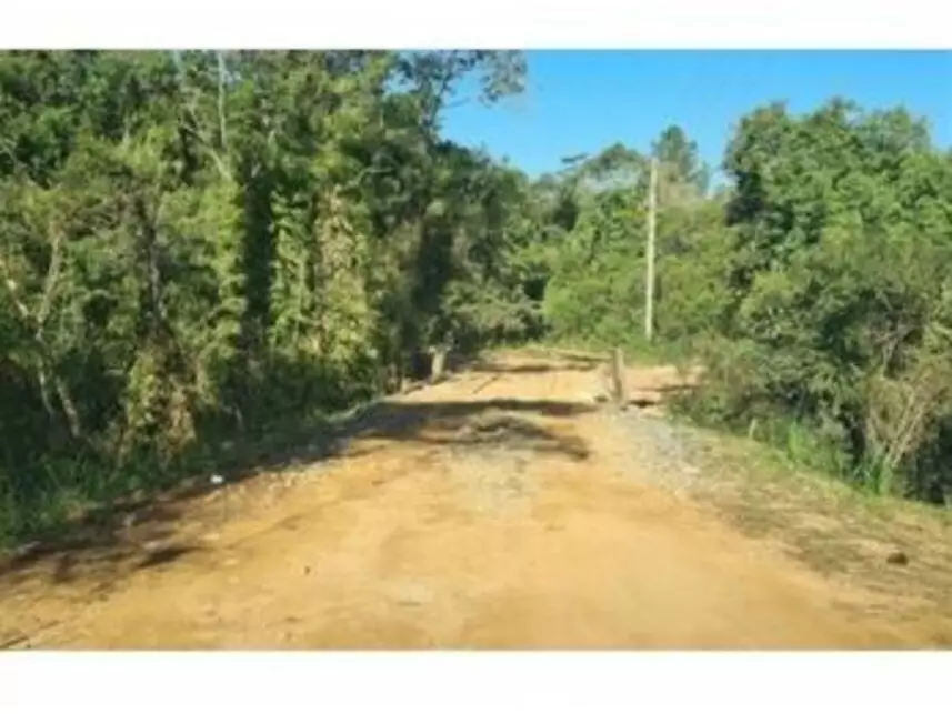 Terreno à venda em leilão