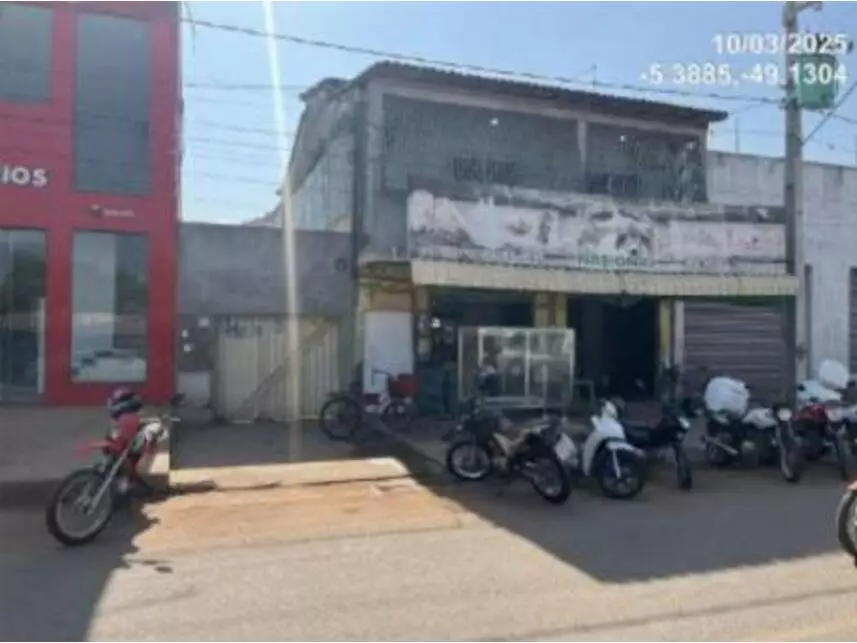 Prédio Comercial à venda em leilão