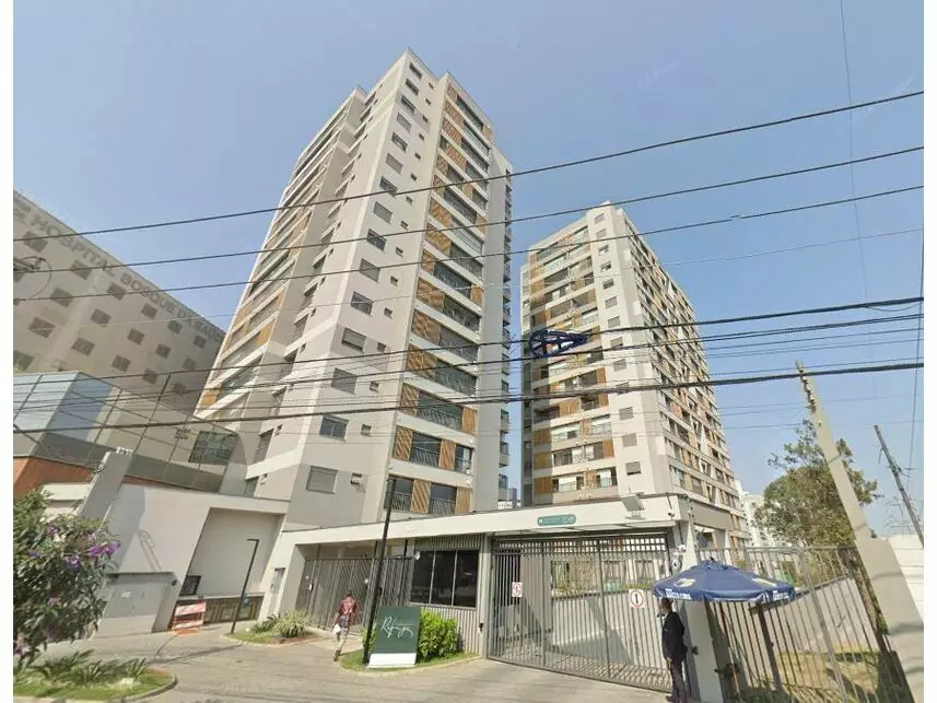 Apartamento à venda em leilão