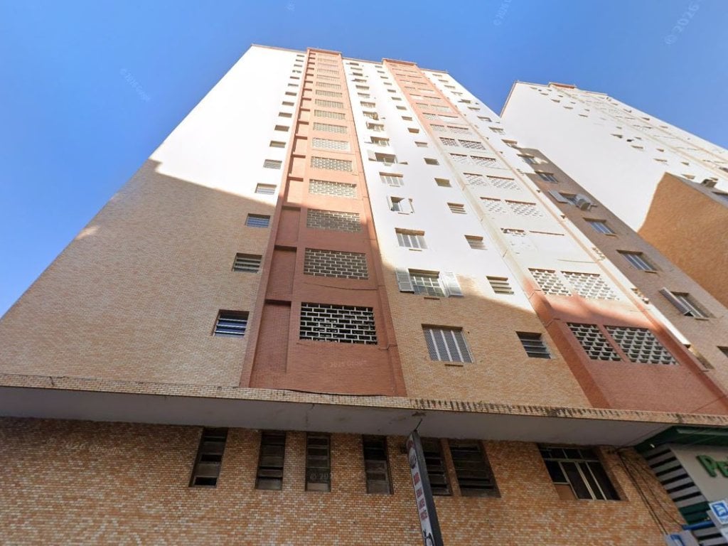 Direitos sobre Apartamento 17 m² (Condomínio frente à Praia do Gonzaguinha) - Centro - São Vicente - SP