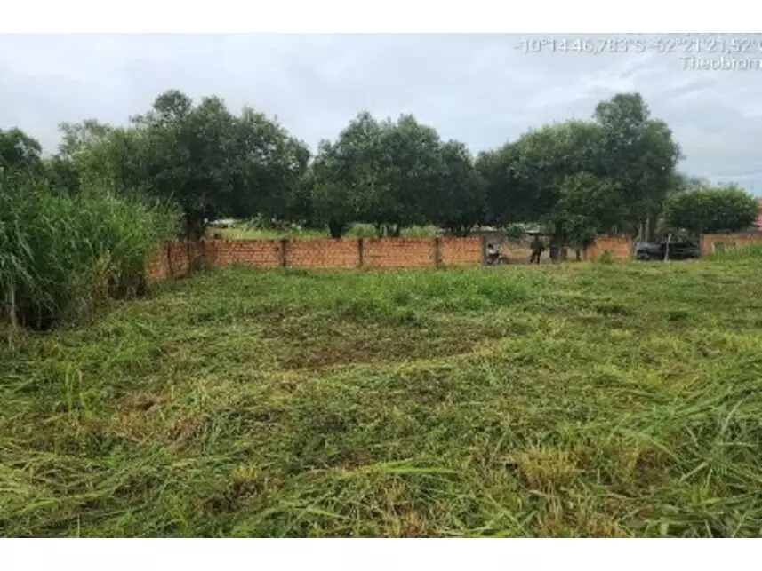 Terreno à venda em leilão