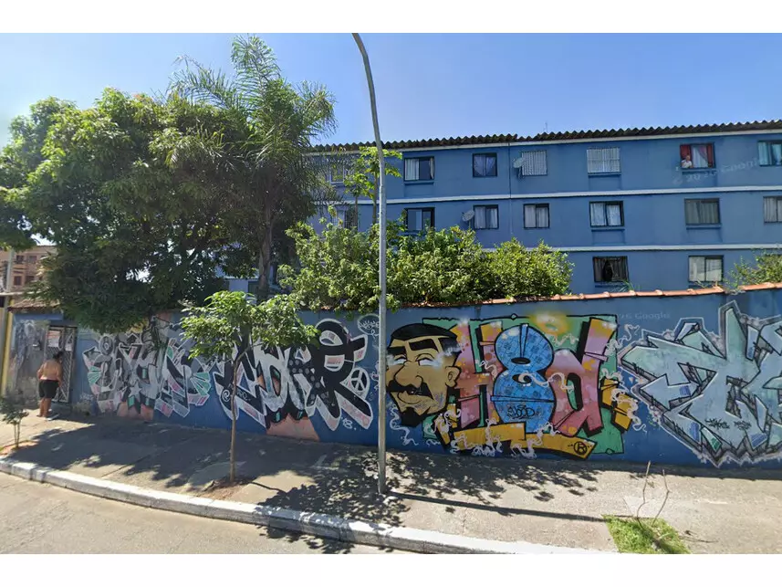 Apartamento à venda em leilão