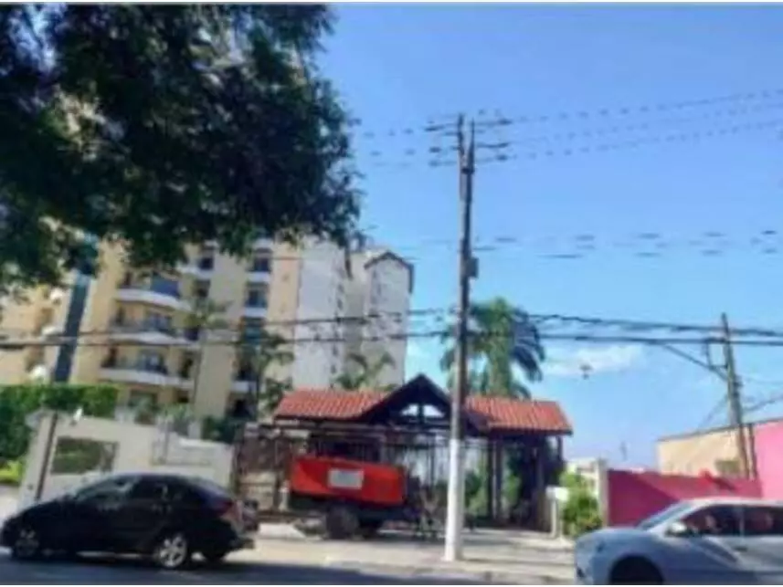 Apartamento à venda em leilão