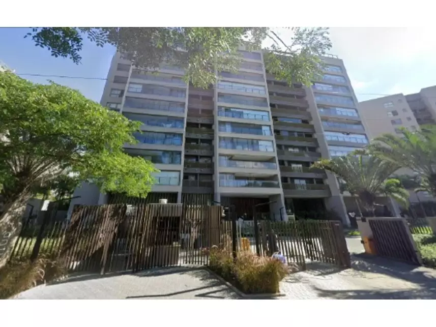 Apartamento à venda em leilão