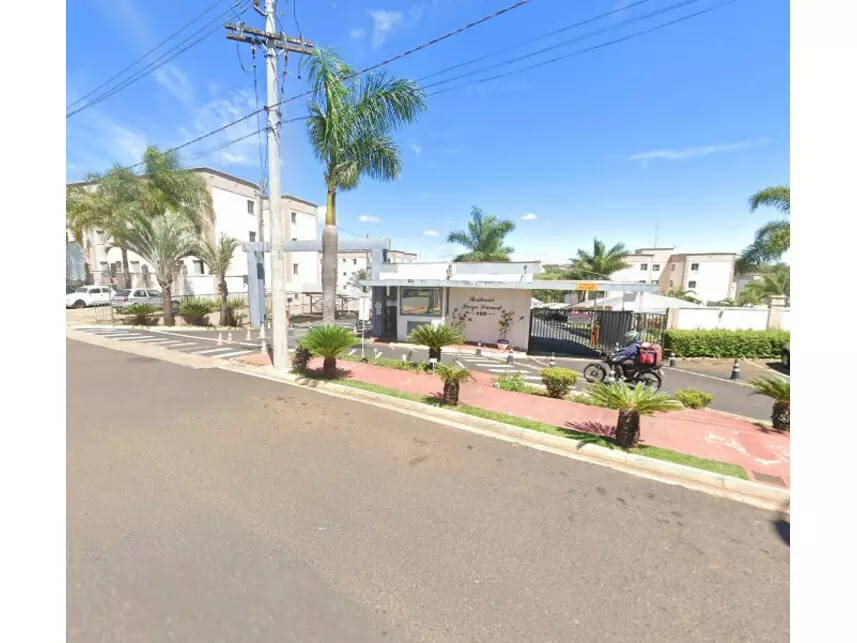 Apartamento à venda em leilão