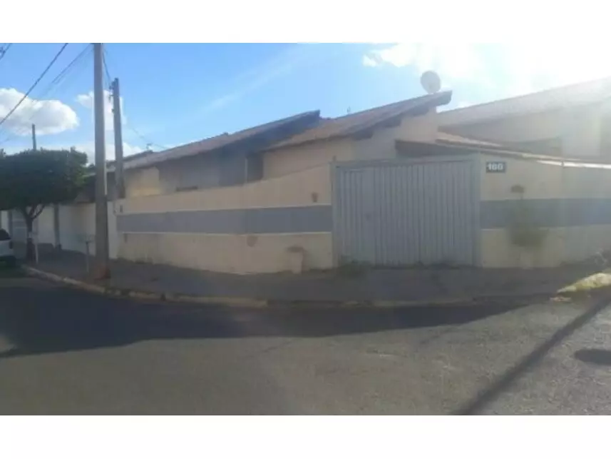 Casa à venda em leilão