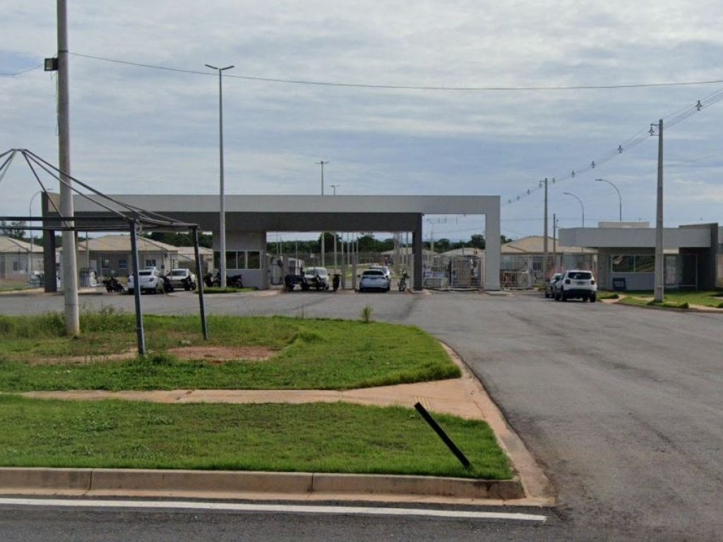Casa em Condomínio 65 m² - Novo Mundo - Várzea Grande - MT