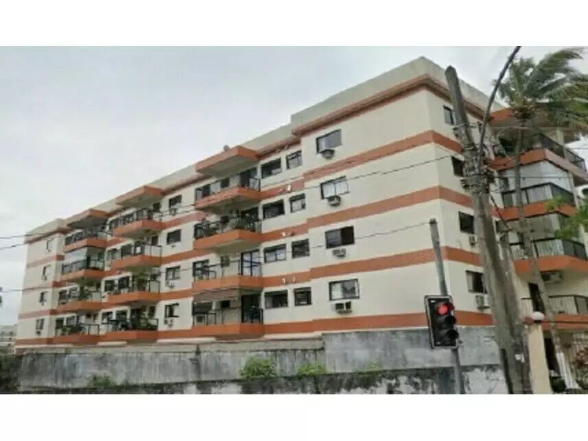 Apartamento à venda em leilão