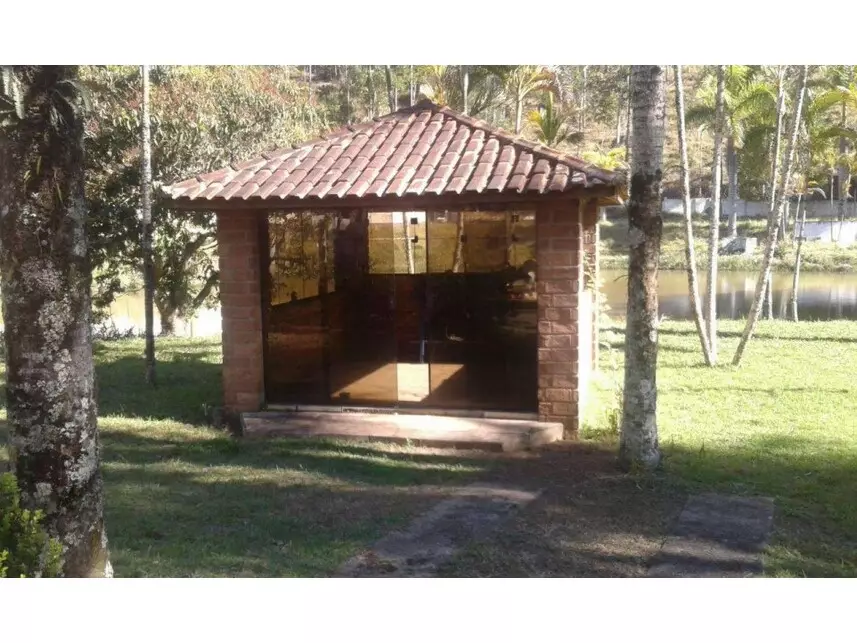 Fazenda à venda em leilão