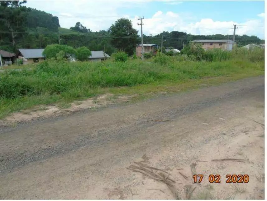 Terreno à venda em leilão