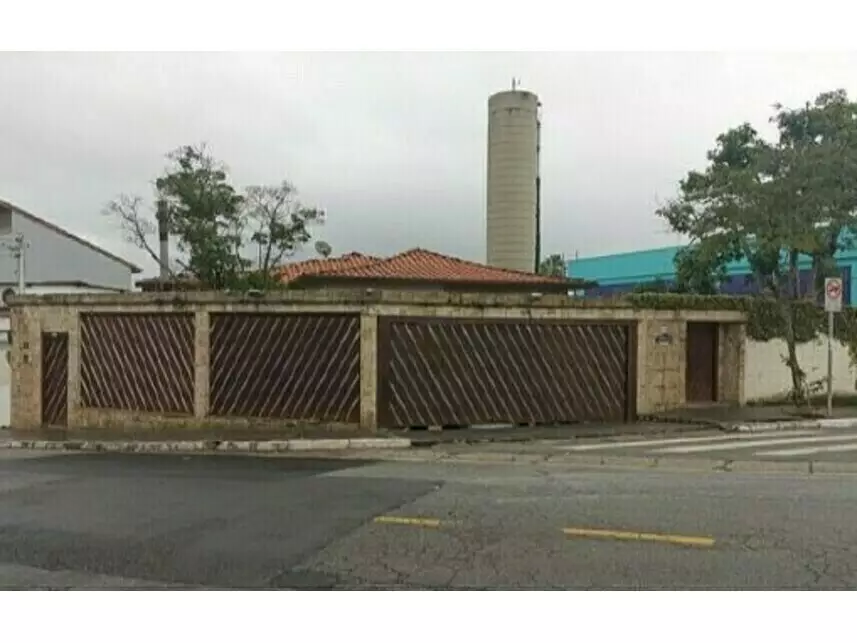 Casa à venda em leilão