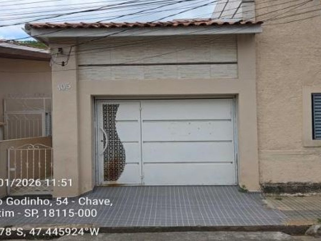 Casa 106 m² - Votorantim-SP - Rua Asdrubal Nascimento, 105 - Chave