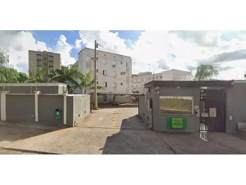 Apartamento à venda em leilão