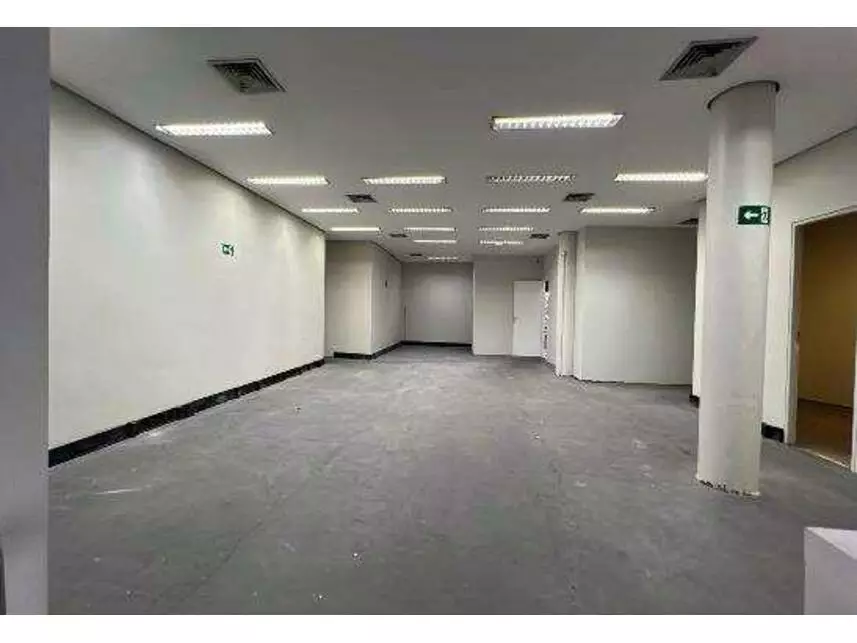 Ex-Agência à venda em leilão