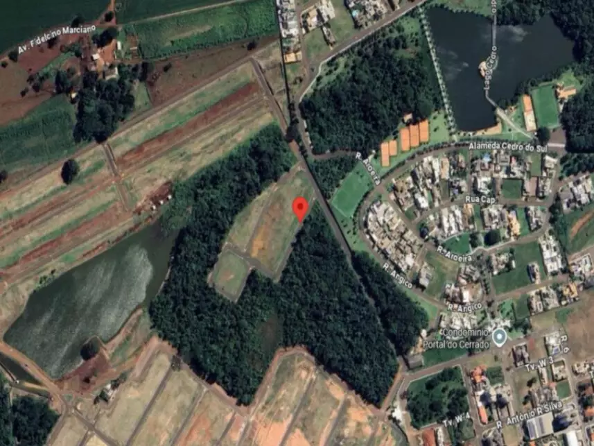 Terreno à venda em leilão