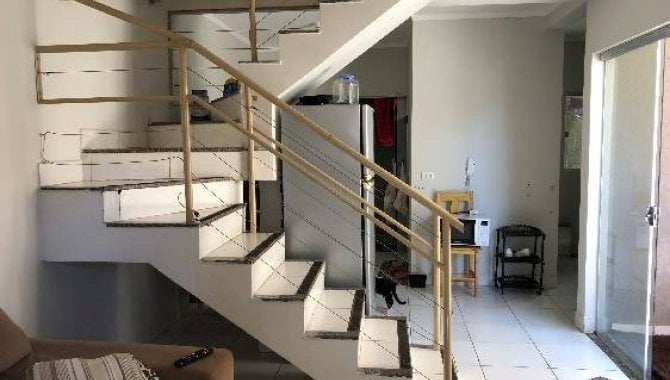 Casa em Condomínio 74 m² (01 vaga) - Vila Ipiranga - Campo Grande - MS