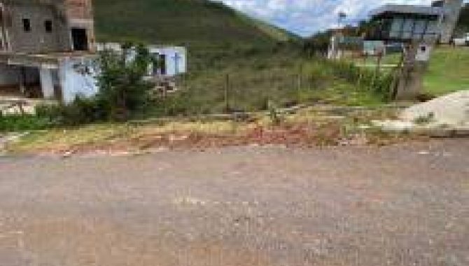 Terreno em Condomínio 770 m² (Lt. 11 - Qd. 51) - Balneário Água Limpa - Nova Lima - MG