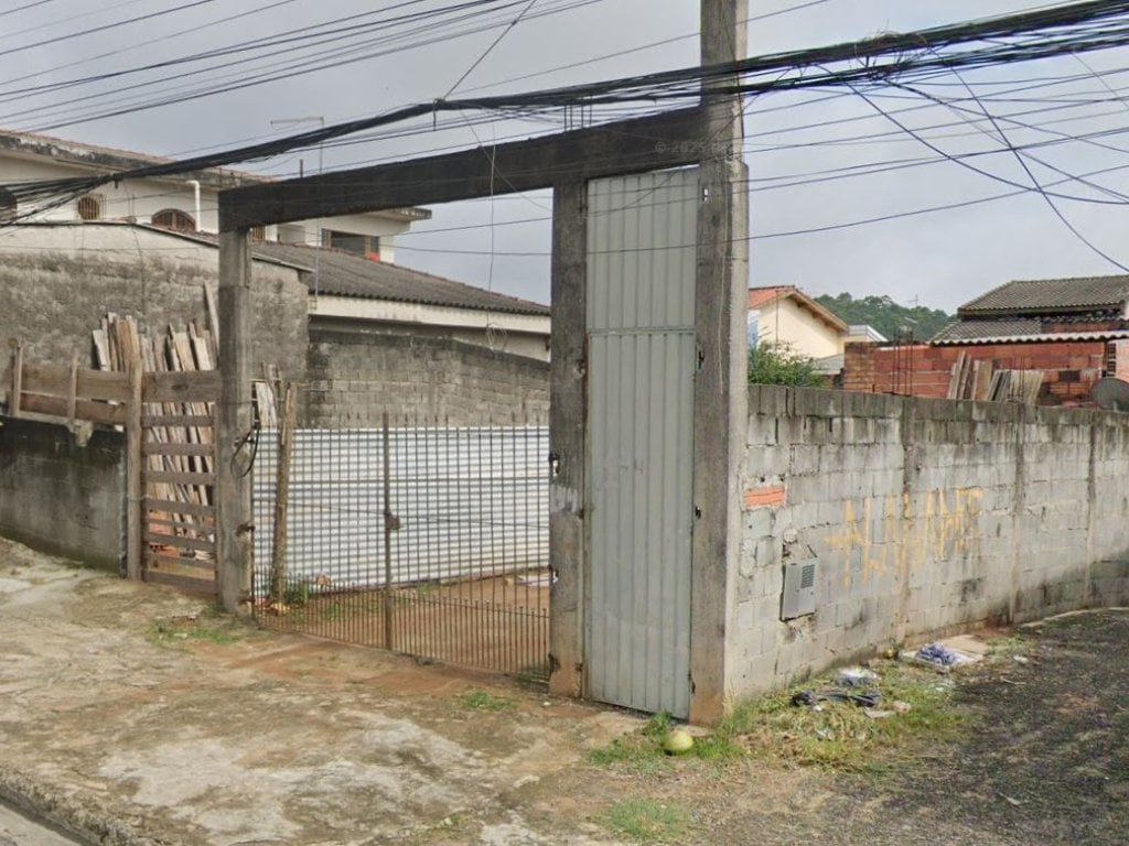 Casa em Terreno de 250 m² - Parque Rodrigo Barreto - Arujá - SP