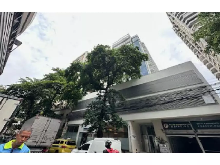Sala Comercial à venda em leilão