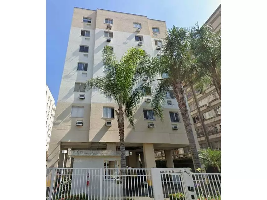 Apartamento à venda em leilão