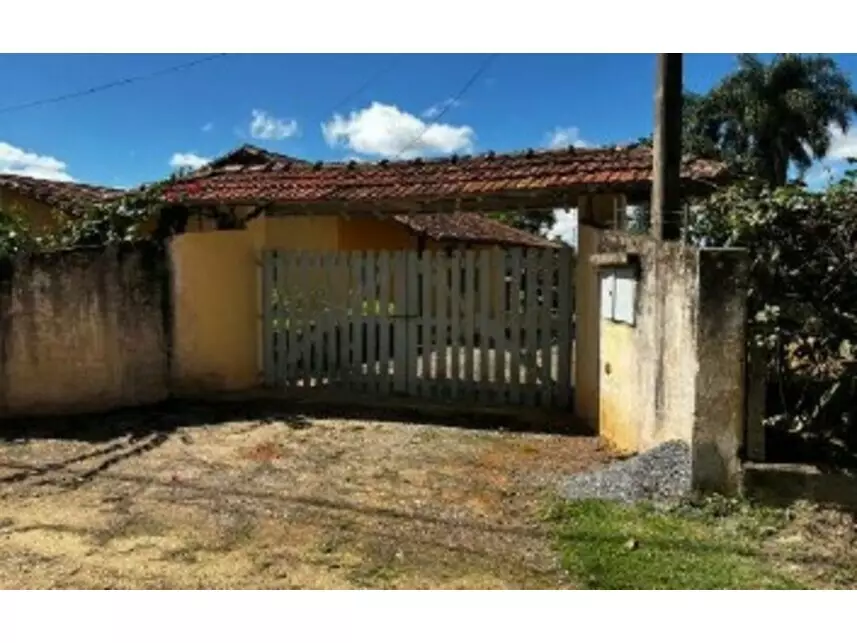 Casa à venda em leilão