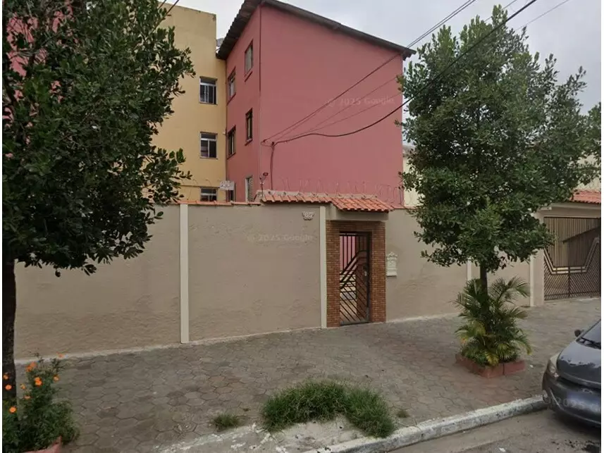 Apartamento à venda em leilão