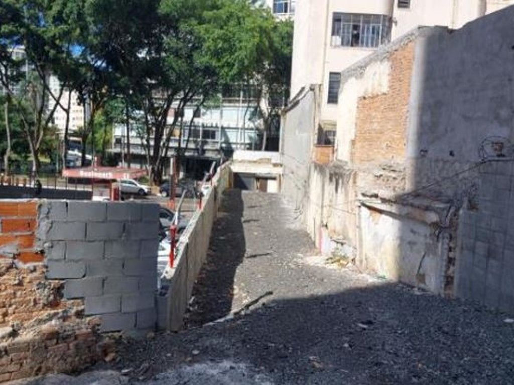 Terreno com Área de 1.144 m² - Vila Buarque - São Paulo - SP