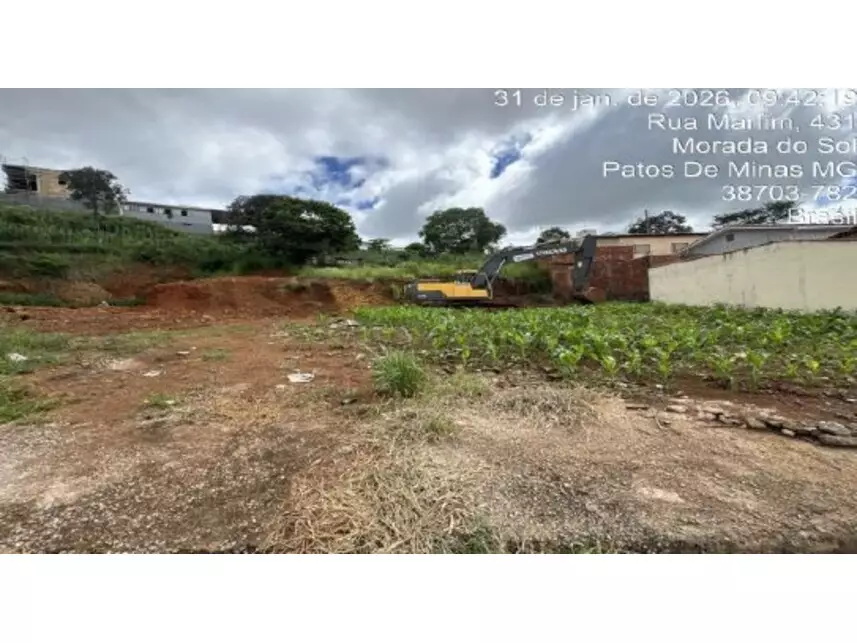 Terreno à venda em leilão