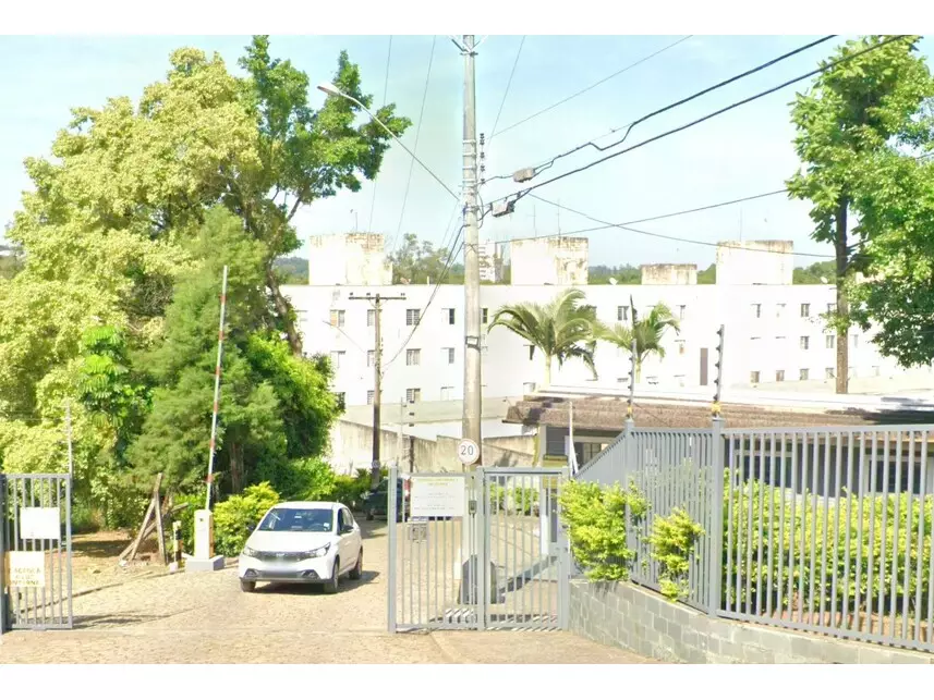 Apartamento à venda em leilão