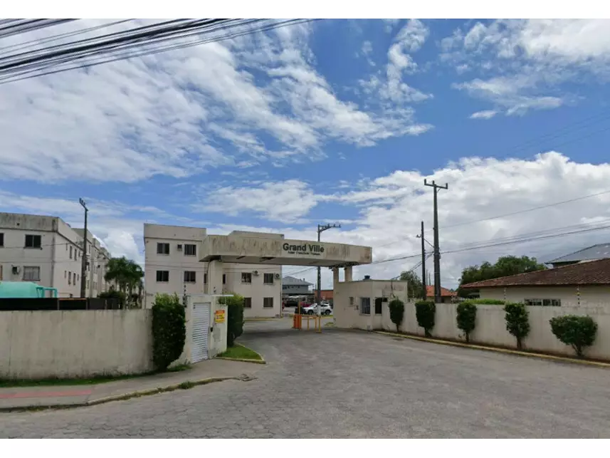 Apartamento à venda em leilão