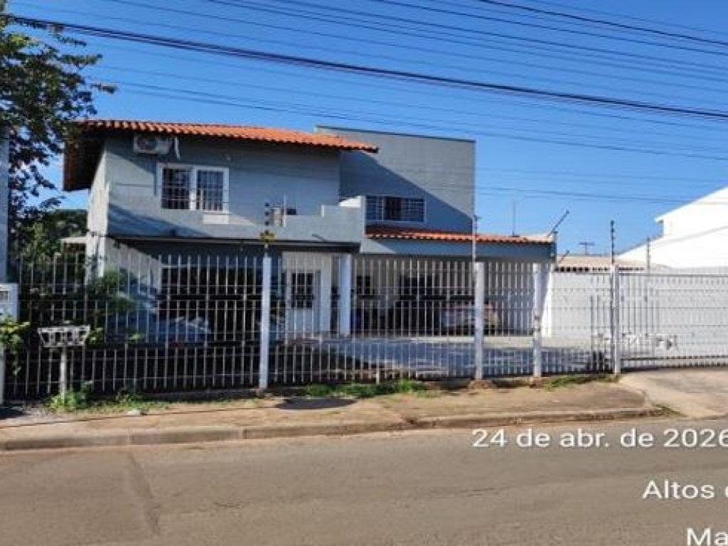 Casa 211 m² - Cuiabá-MT - Rua 09, 348 - Altos do Coxipó