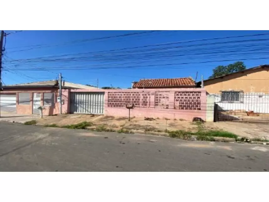 Casa à venda em leilão