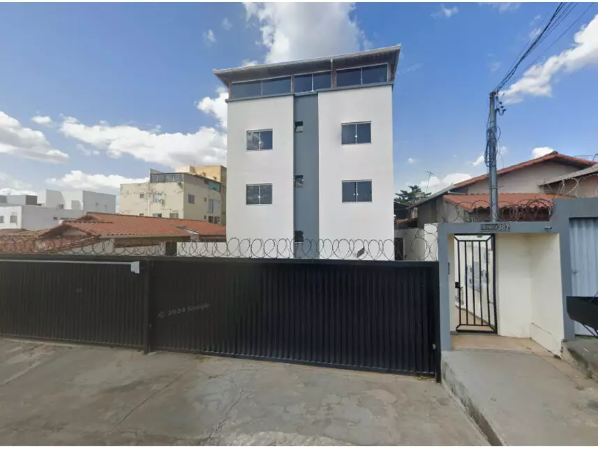 Apartamento à venda em leilão