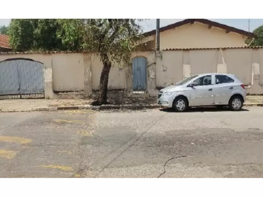 Casa à venda em leilão
