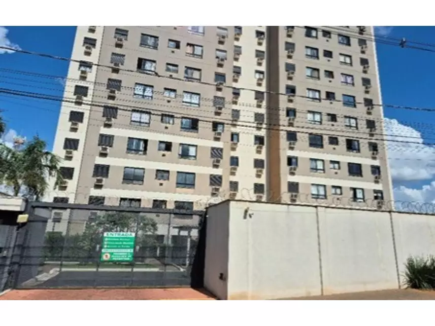 Apartamento à venda em leilão