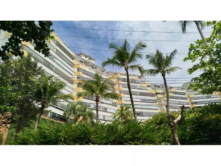 Apartamento à venda em leilão