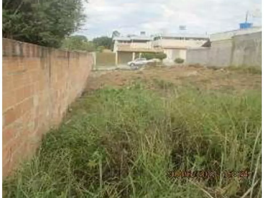 Terreno à venda em leilão