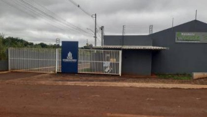Casa, em Condomínio, 0 Vaga(S) de Garagem
